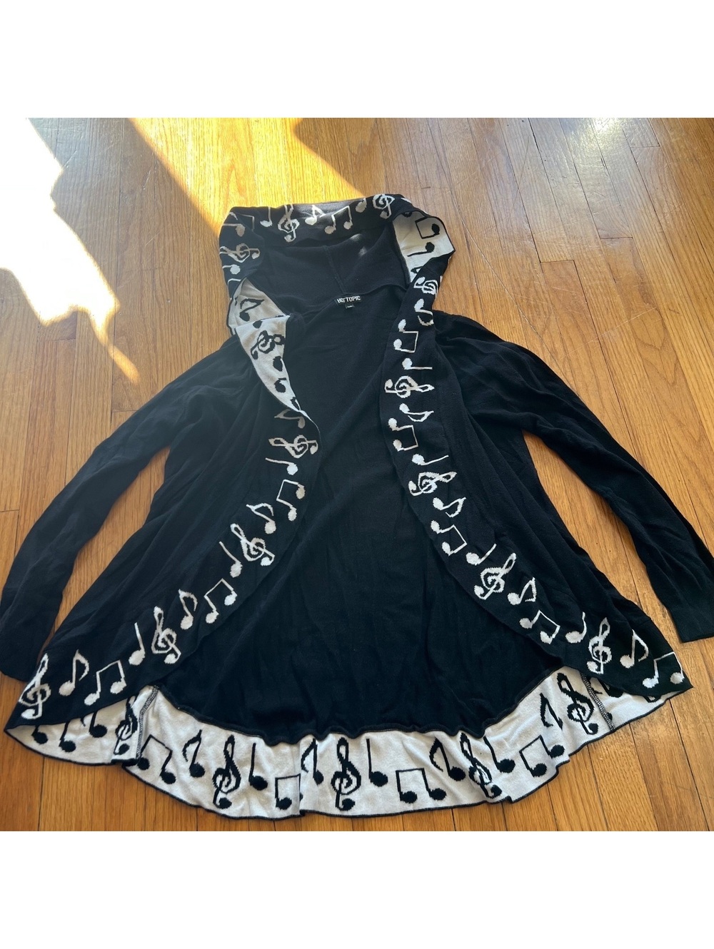 Vintage hot topic music note cardigan